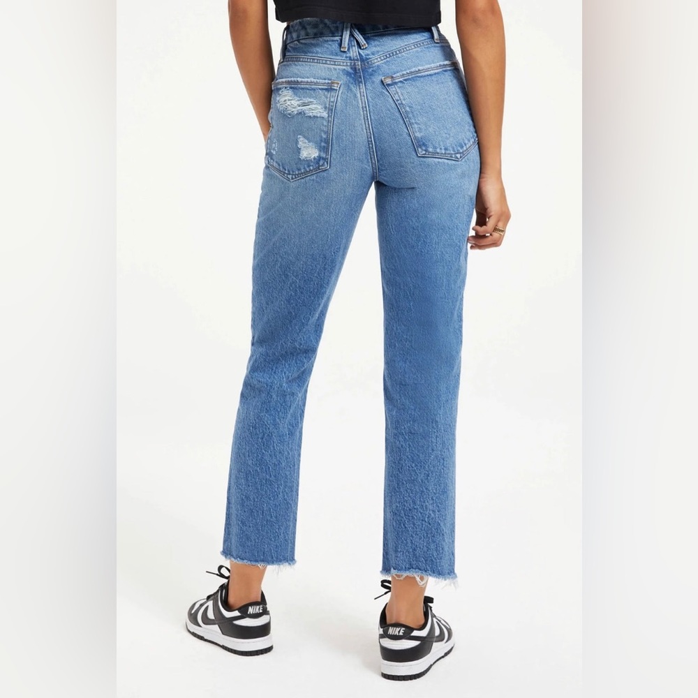 Good American Good Vintage Frayed Hem Jeans - Picture 11 of 13